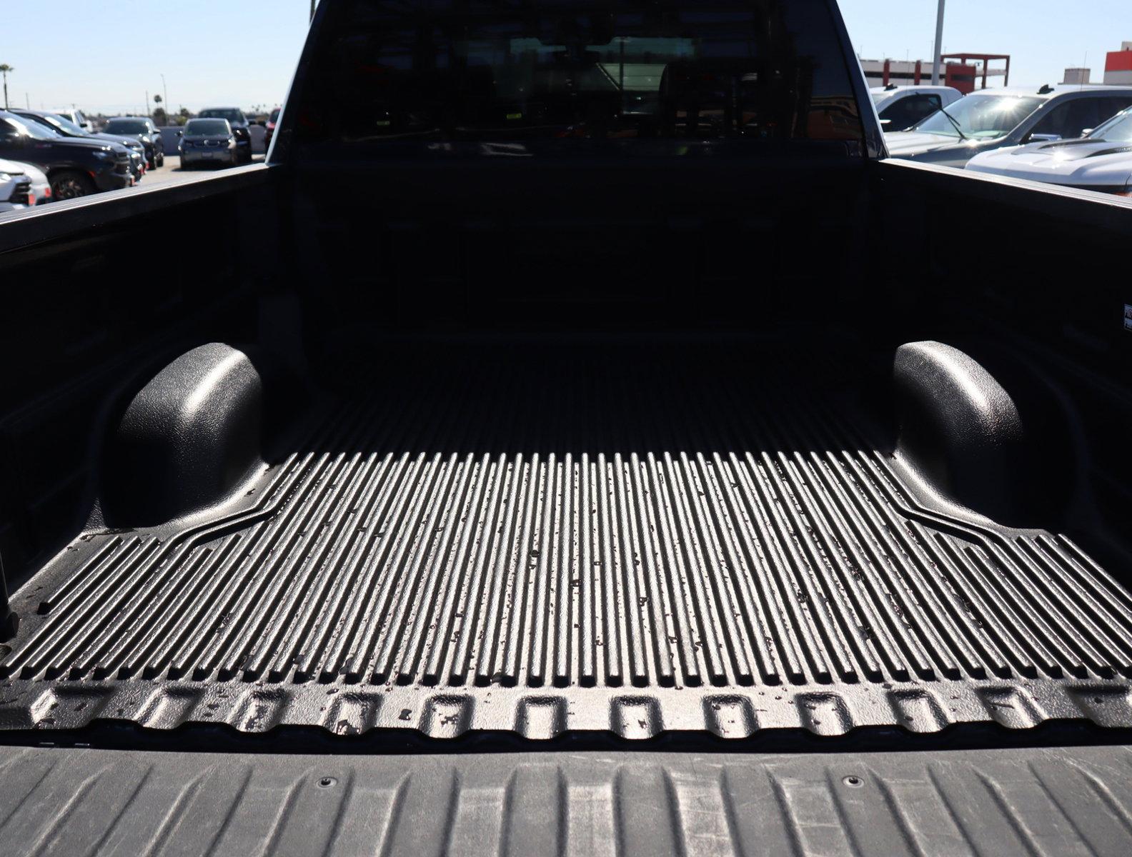 2022 Chevrolet Silverado 2500 HD Vehicle Photo in LOS ANGELES, CA 90007-3794