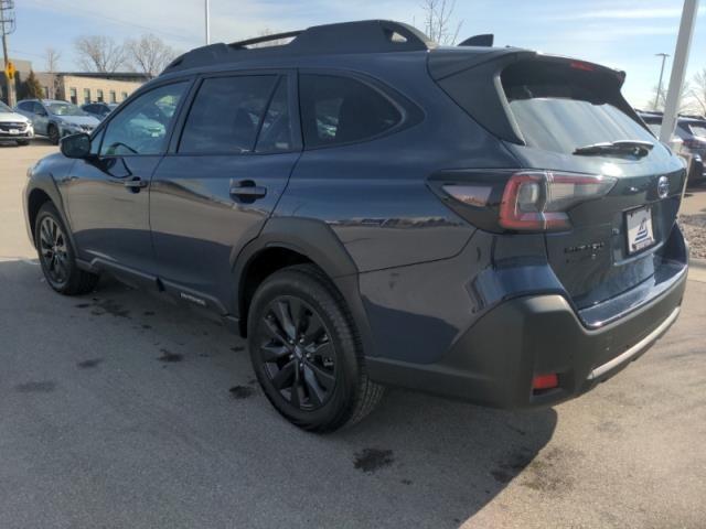 2023 Subaru Outback Vehicle Photo in Green Bay, WI 54304