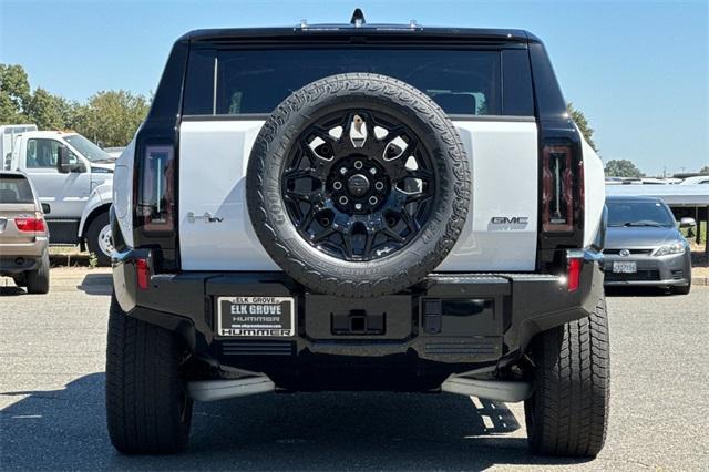 2024 GMC HUMMER EV SUV Vehicle Photo in ELK GROVE, CA 95757-8703