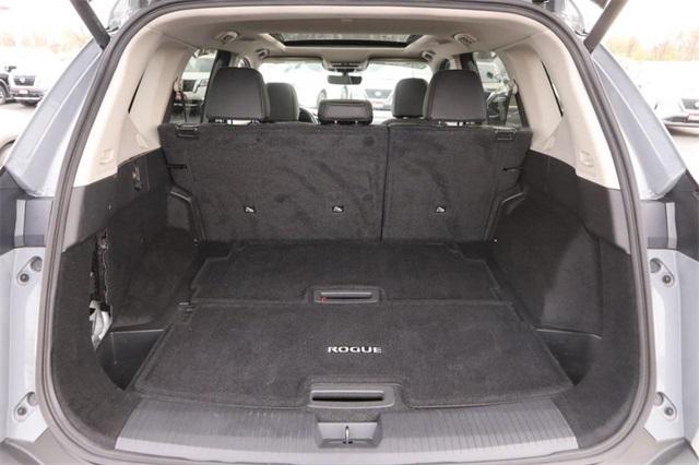 2022 Nissan Rogue Vehicle Photo in Hazelwood, MO 63042