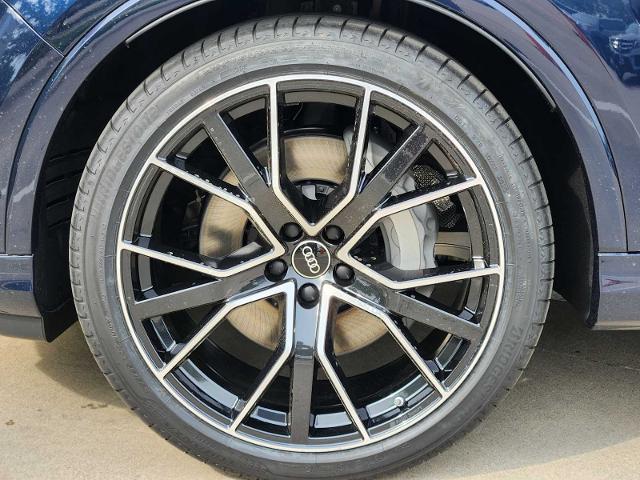 2025 Audi Q7 Vehicle Photo in MCKINNEY, TX 75070