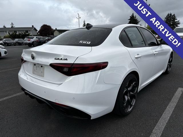 2019 Alfa Romeo Giulia Vehicle Photo in Puyallup, WA 98371