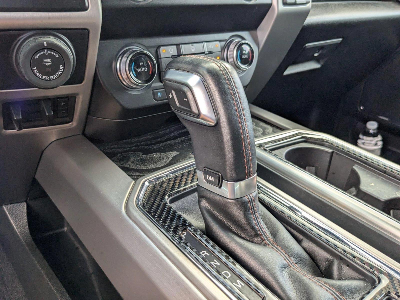 2019 Ford F-150 Vehicle Photo in St. Petersburg, FL 33713