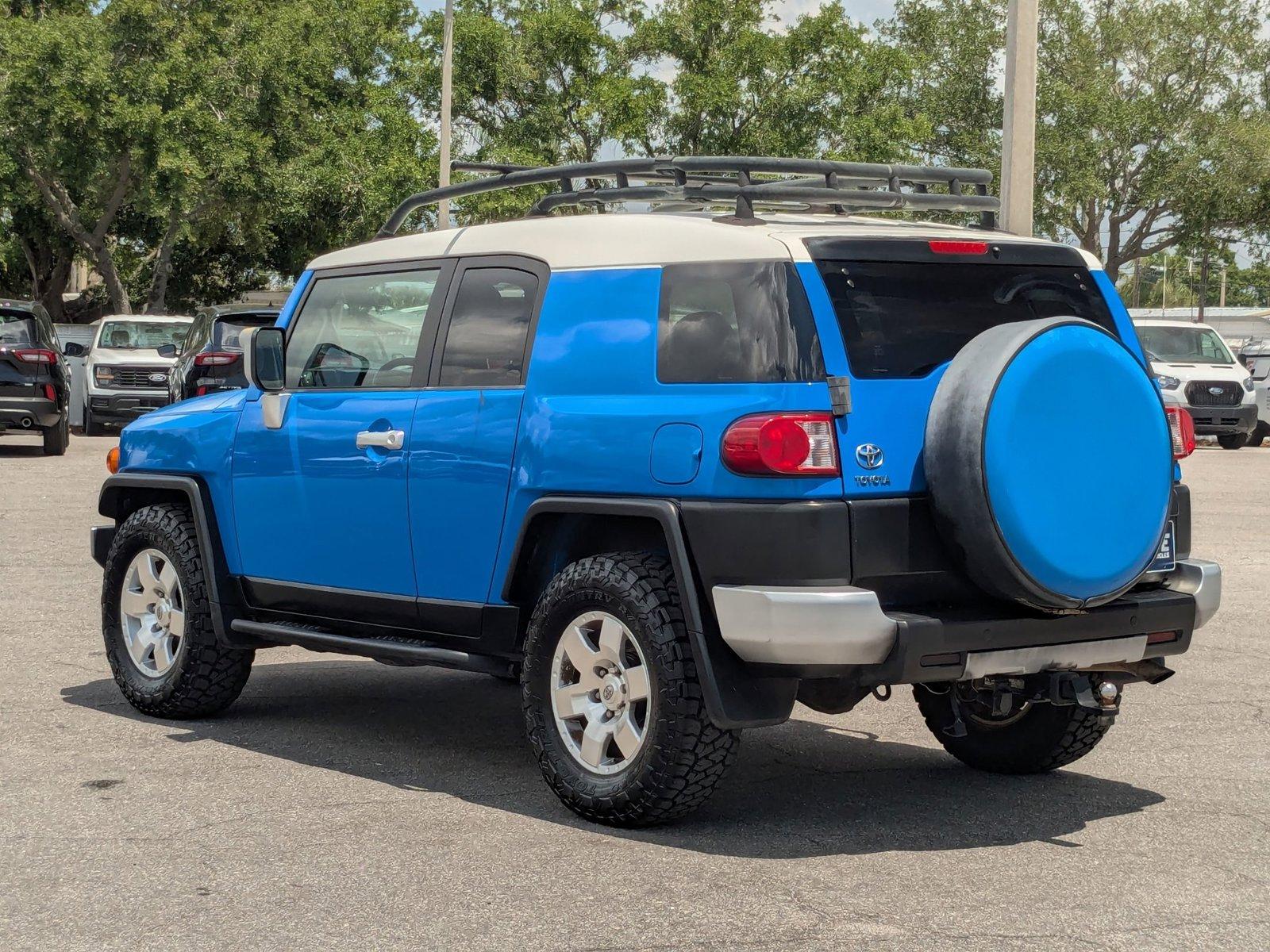 2007 Toyota FJ Cruiser Vehicle Photo in St. Petersburg, FL 33713