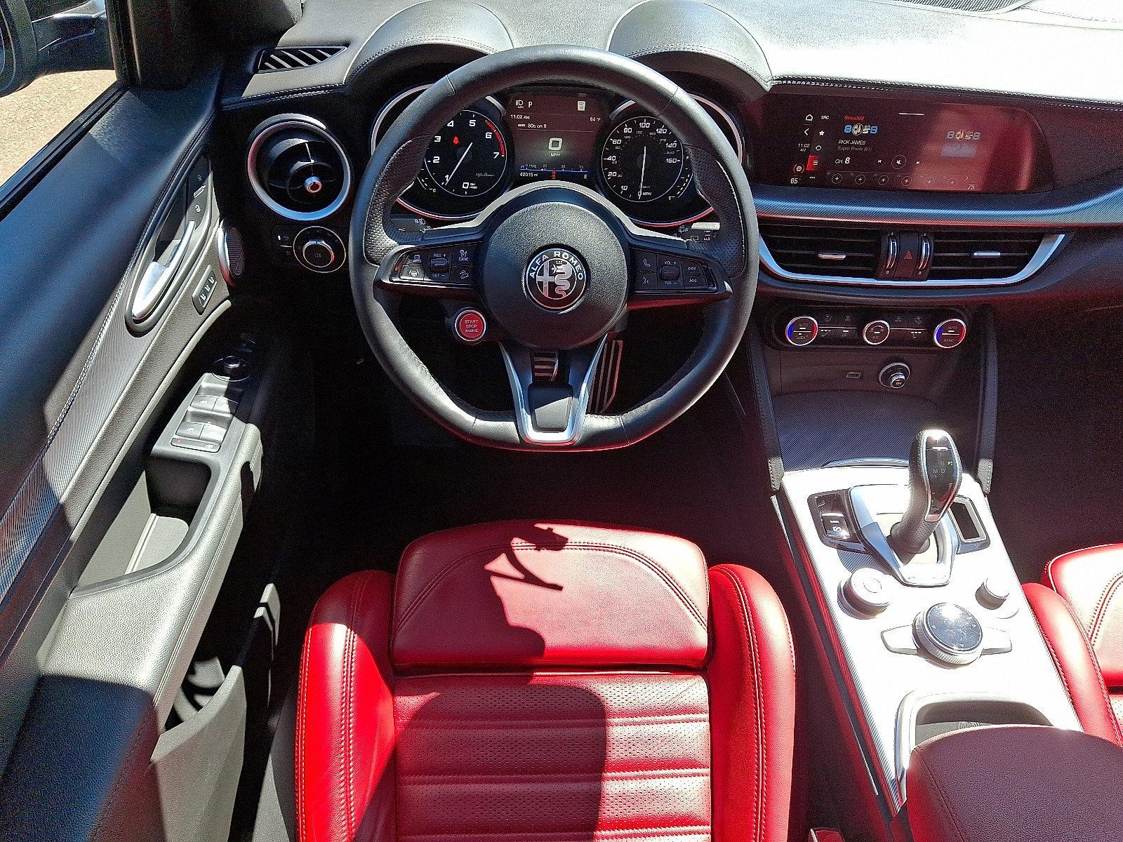 2022 Alfa Romeo Stelvio Vehicle Photo in Willow Grove, PA 19090