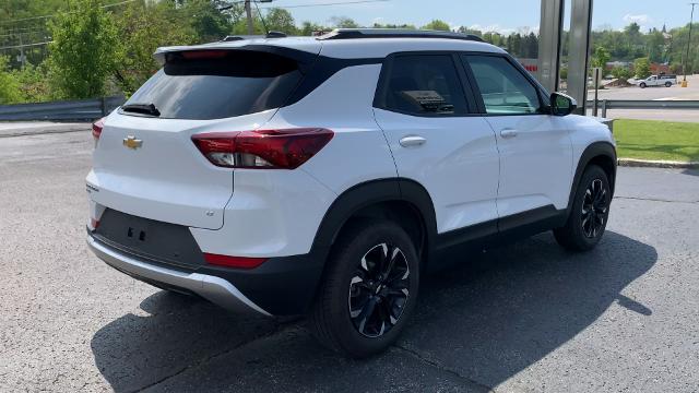 2022 Chevrolet Trailblazer Vehicle Photo in MOON TOWNSHIP, PA 15108-2571
