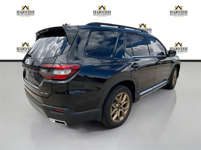2024 Honda Pilot Vehicle Photo in EVERETT, WA 98203-5662