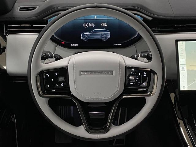 2025 Range Rover Sport Vehicle Photo in Appleton, WI 54913