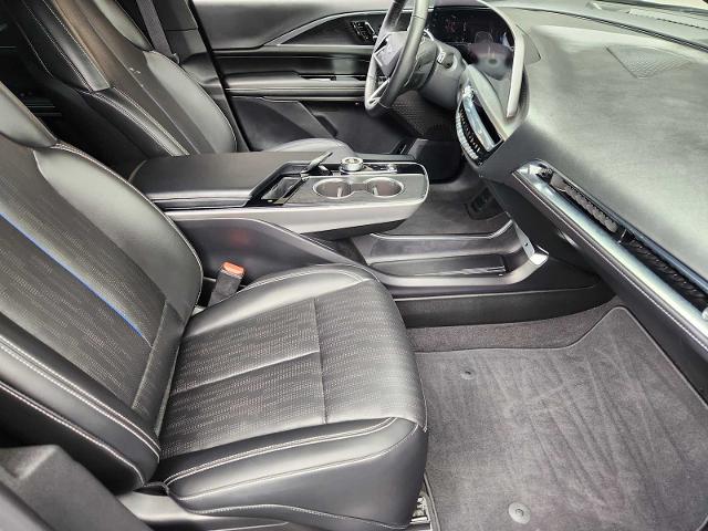 2024 Cadillac LYRIQ Vehicle Photo in HOUSTON, TX 77079