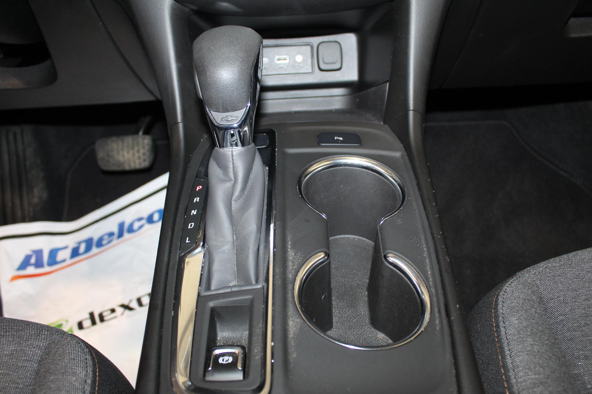 2022 Chevrolet Equinox Vehicle Photo in NORTHAMPTON, MA 01060-1120