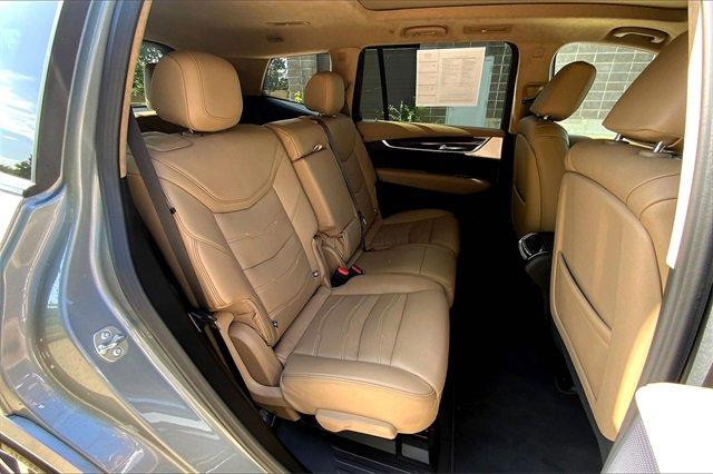 2024 Cadillac XT6 Vehicle Photo in KANSAS CITY, MO 64114-4545