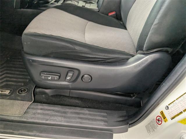 2016 Toyota 4Runner Vehicle Photo in ENGLEWOOD, CO 80113-6708