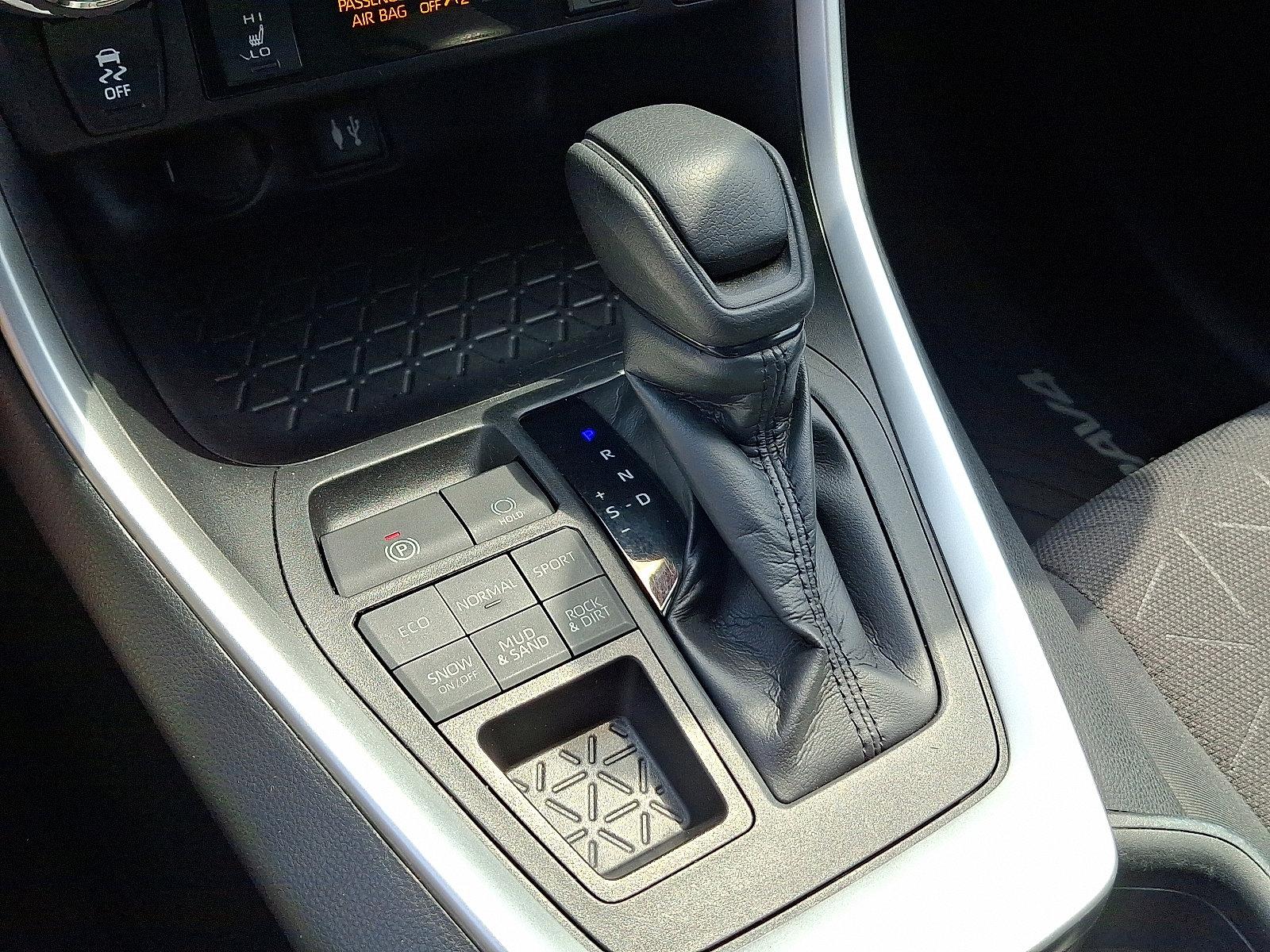 2019 Toyota RAV4 Vehicle Photo in Trevose, PA 19053