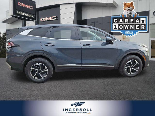 2023 Kia Sportage Hybrid Vehicle Photo in WATERTOWN, CT 06795-3318