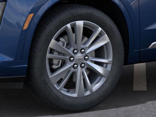 2025 Cadillac XT6 Vehicle Photo in MADISON, WI 53713-3220