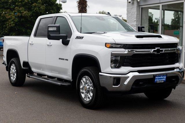 2024 Chevrolet Silverado 2500 HD Vehicle Photo in NEWBERG, OR 97132-1927