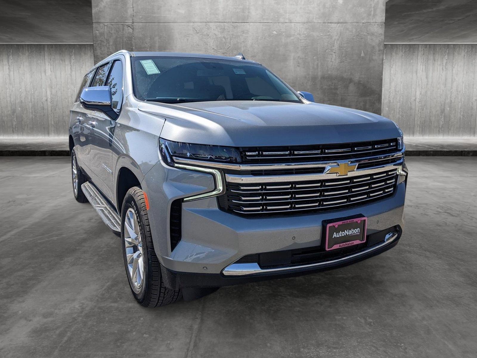 2024 Chevrolet Suburban Vehicle Photo in AUSTIN, TX 78759-4154