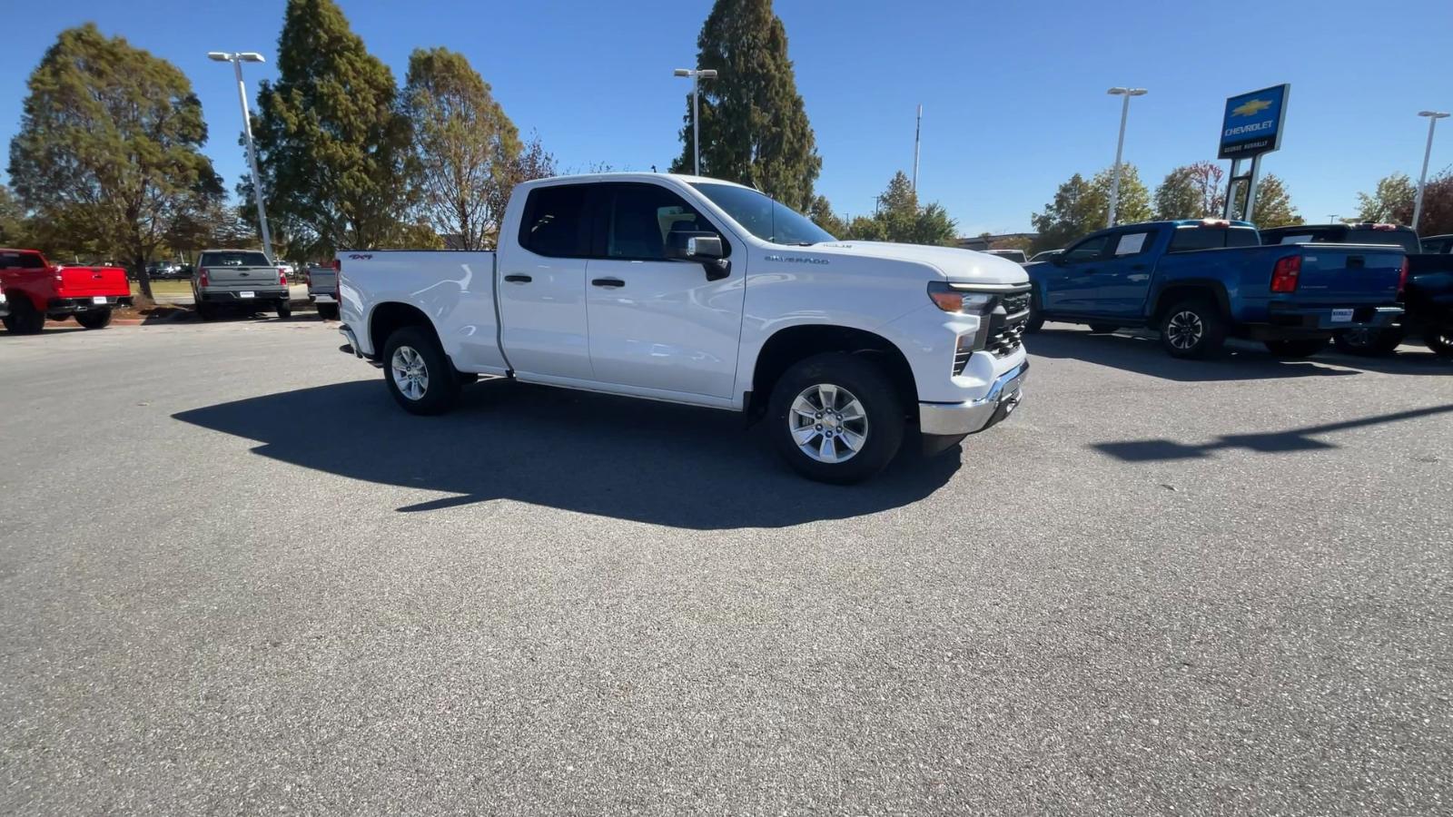 2025 Chevrolet Silverado 1500 Vehicle Photo in BENTONVILLE, AR 72712-4322