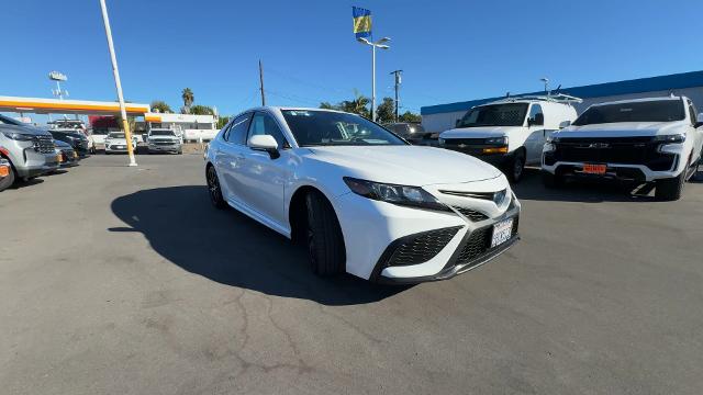 Used 2022 Toyota Camry SE with VIN 4T1S31AK8NU589560 for sale in Orange, CA