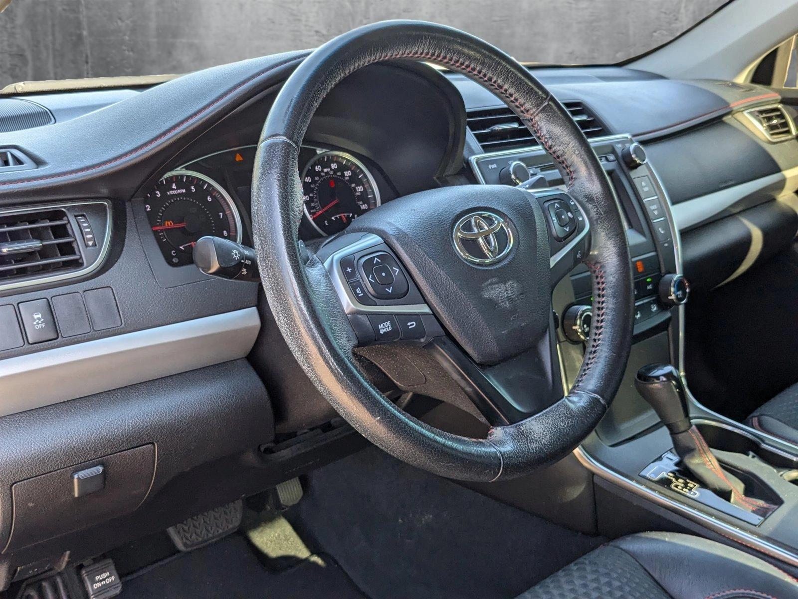 2015 Toyota Camry Vehicle Photo in St. Petersburg, FL 33713