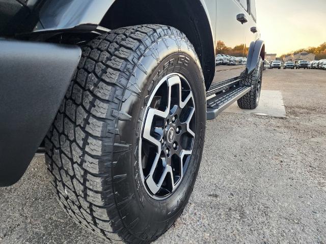 2024 Ford Bronco Vehicle Photo in PARIS, TX 75460-2116