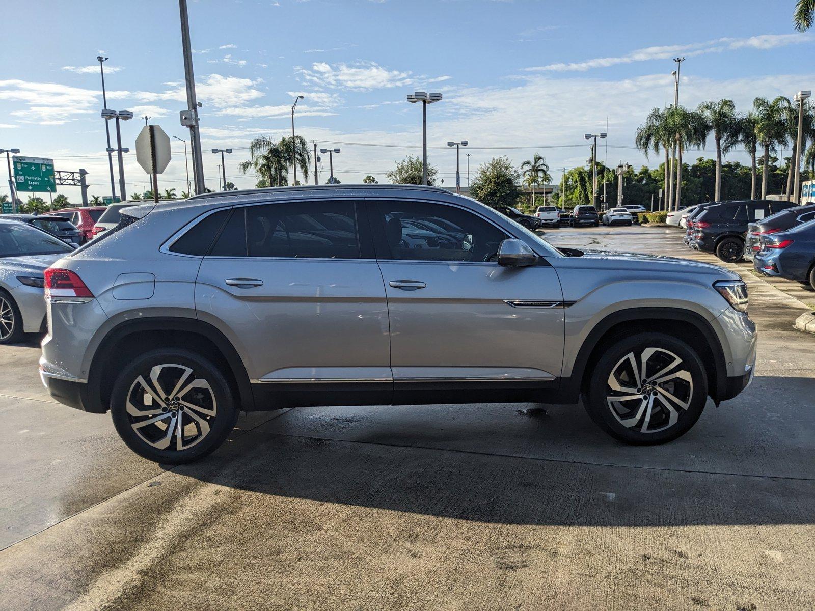 2020 Volkswagen Atlas Cross Sport Vehicle Photo in Miami, FL 33015