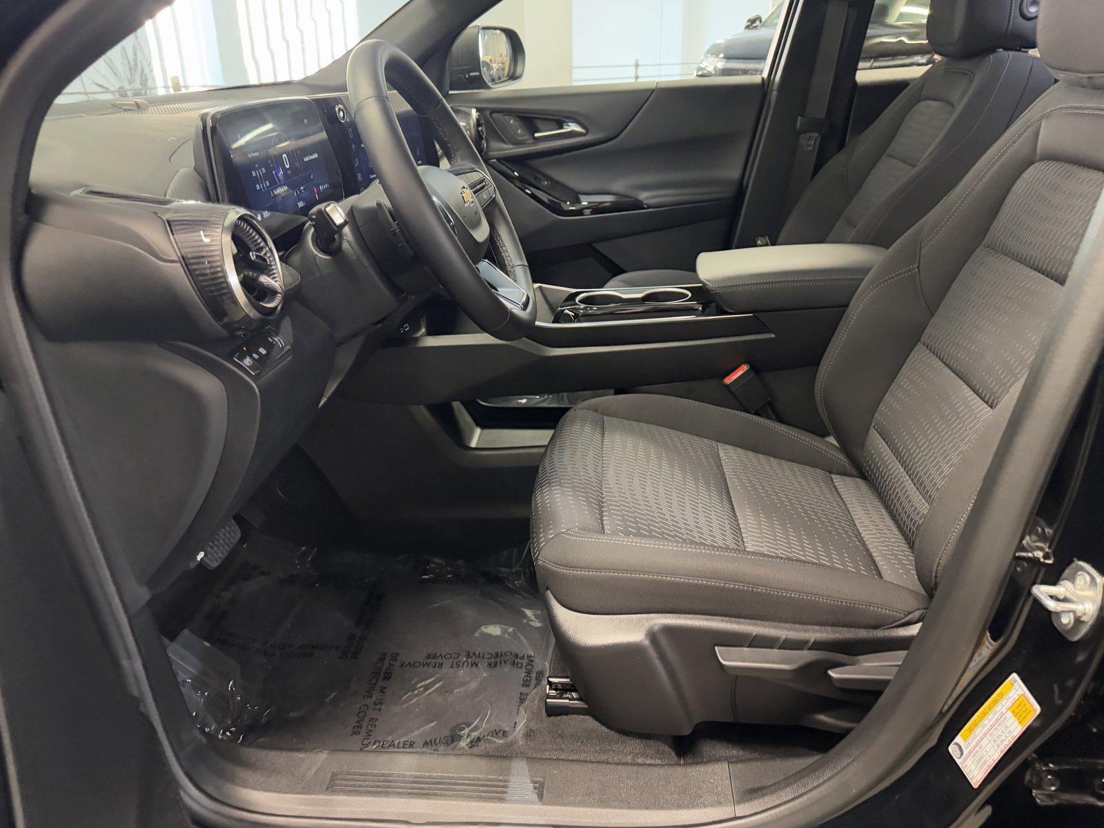 2025 Chevrolet Equinox Vehicle Photo in LOS ANGELES, CA 90007-3794