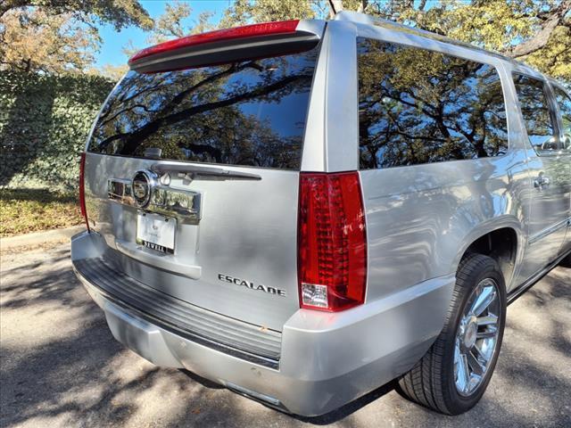 2012 Cadillac Escalade ESV Vehicle Photo in SAN ANTONIO, TX 78230-1001