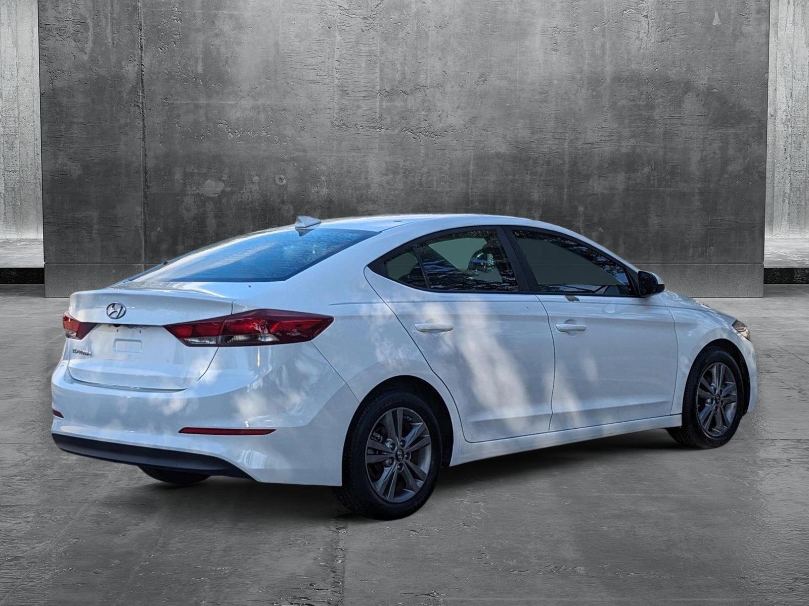 2018 Hyundai ELANTRA Vehicle Photo in Tampa, FL 33614