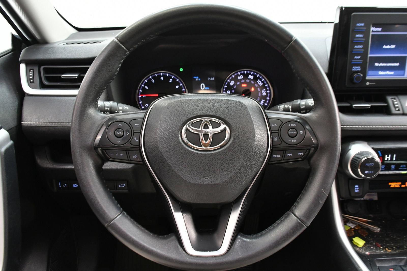 2021 Toyota RAV4 Vehicle Photo in DALLAS, TX 75235