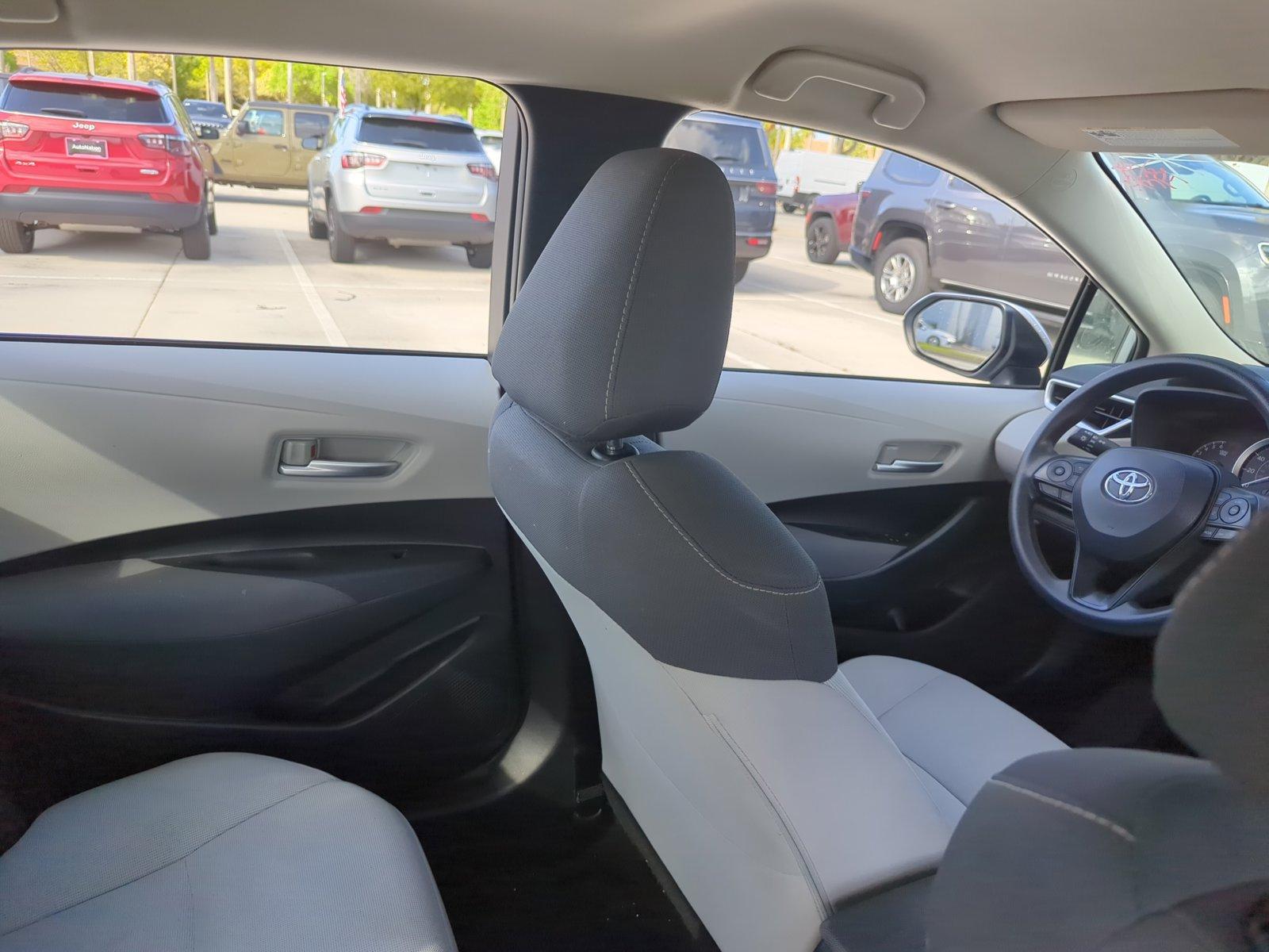 2020 Toyota Corolla Vehicle Photo in Pembroke Pines, FL 33027