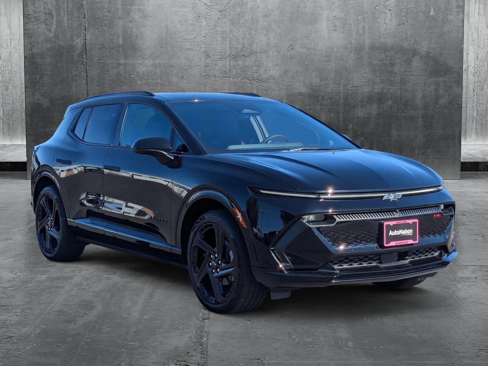2025 Chevrolet Equinox EV Vehicle Photo in VALENCIA, CA 91355-1705