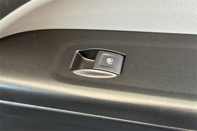 2022 GMC Canyon Vehicle Photo in ELK GROVE, CA 95757-8703