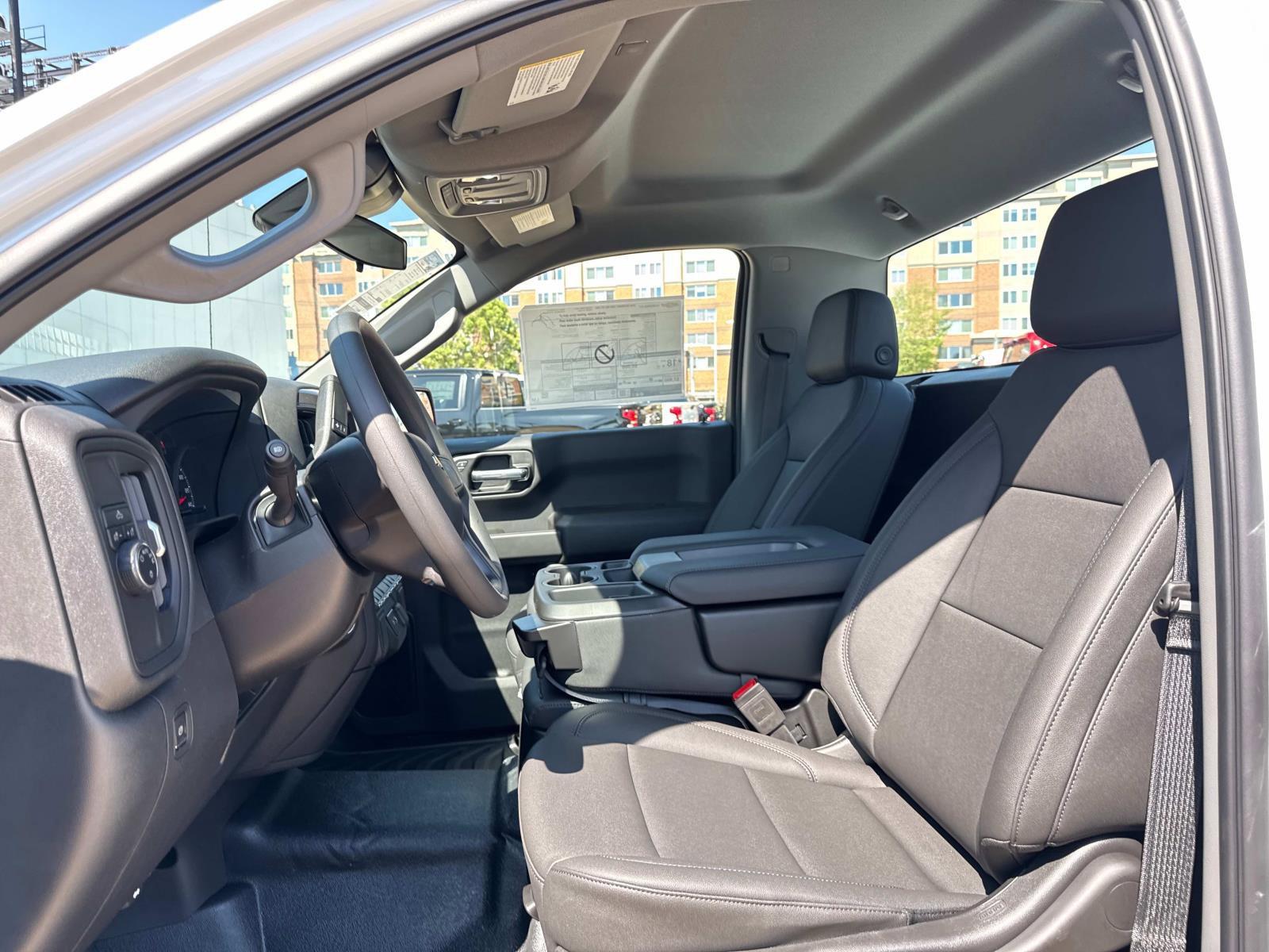 2025 Chevrolet Silverado 1500 Vehicle Photo in LOS ANGELES, CA 90007-3794