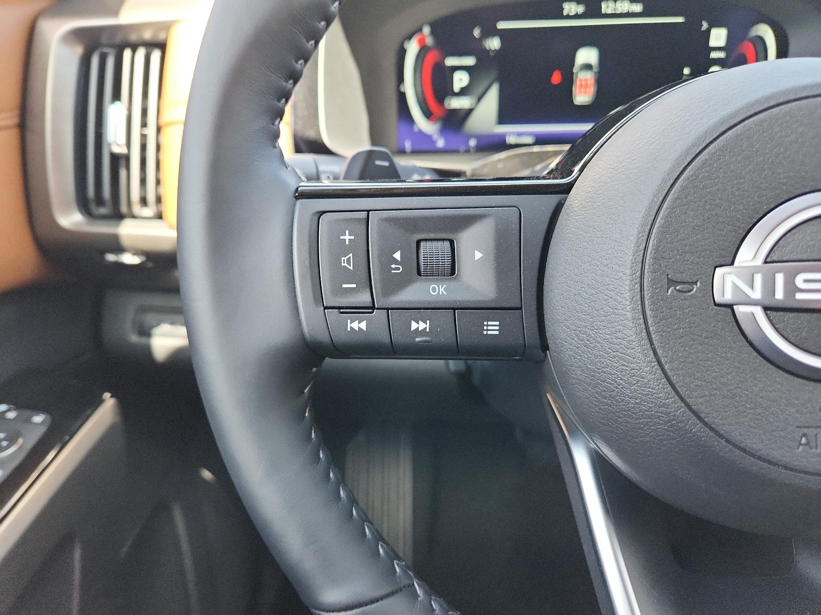 2025 Nissan Pathfinder Vehicle Photo in Albuquerque, NM 87110