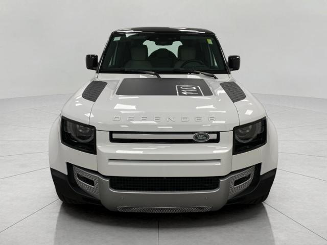 2024 Defender Vehicle Photo in Appleton, WI 54913
