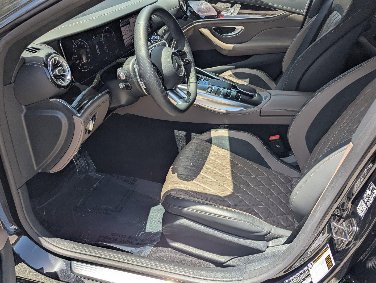 2024 Mercedes-Benz AMG GT Vehicle Photo in Delray Beach, FL 33444