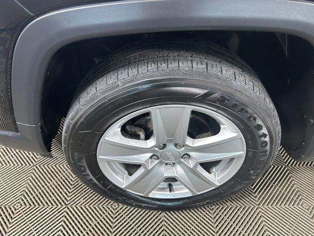 2022 Jeep Compass Vehicle Photo in MEDINA, OH 44256-9631