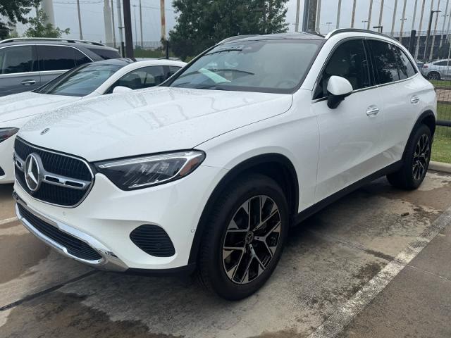 2025 Mercedes-Benz GLC Vehicle Photo in HOUSTON, TX 77079