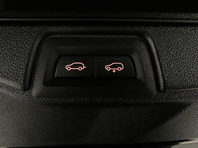 2025 BMW X7 xDrive40i Vehicle Photo in Appleton, WI 54913