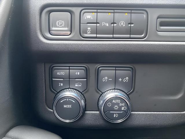 2023 GMC Yukon Vehicle Photo in MANITOWOC, WI 54220-5838