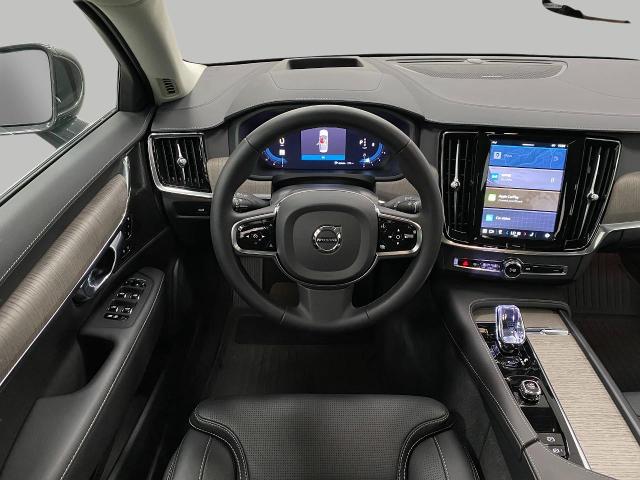2024 Volvo S90 Vehicle Photo in Appleton, WI 54913