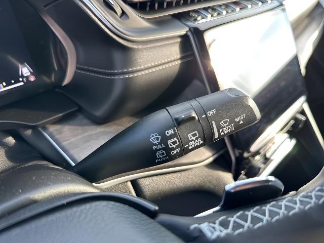 2023 Jeep Grand Cherokee L Vehicle Photo in MANITOWOC, WI 54220-5838