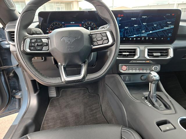 2025 Ford Mustang Vehicle Photo in Weatherford, TX 76087