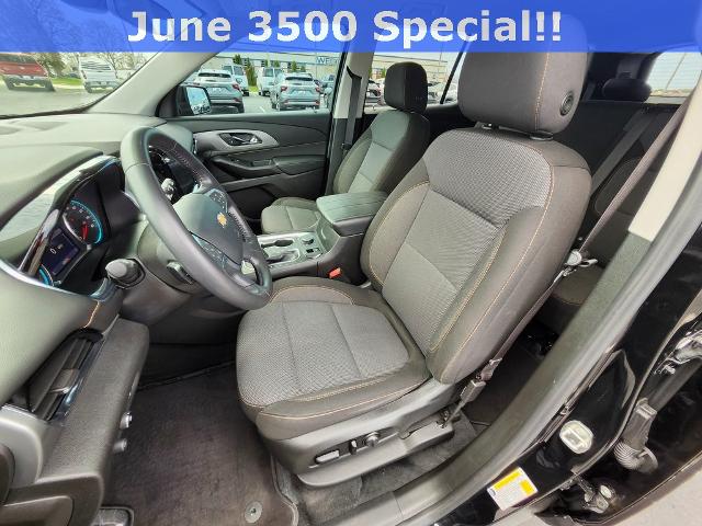 2021 Chevrolet Traverse Vehicle Photo in GREEN BAY, WI 54304-5303