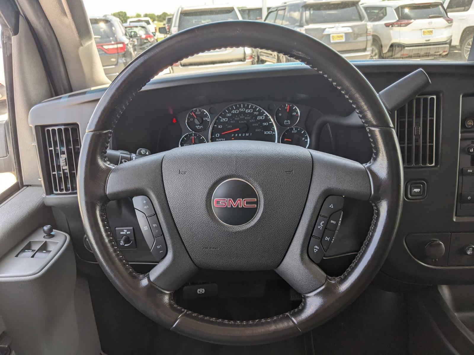 2023 GMC Savana Cargo Van Vehicle Photo in Seguin, TX 78155