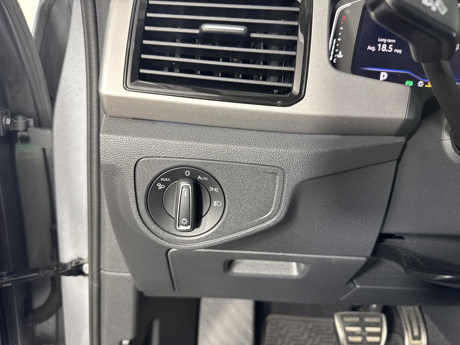 2020 Volkswagen Atlas Cross Sport Vehicle Photo in Georgetown, TX 78626