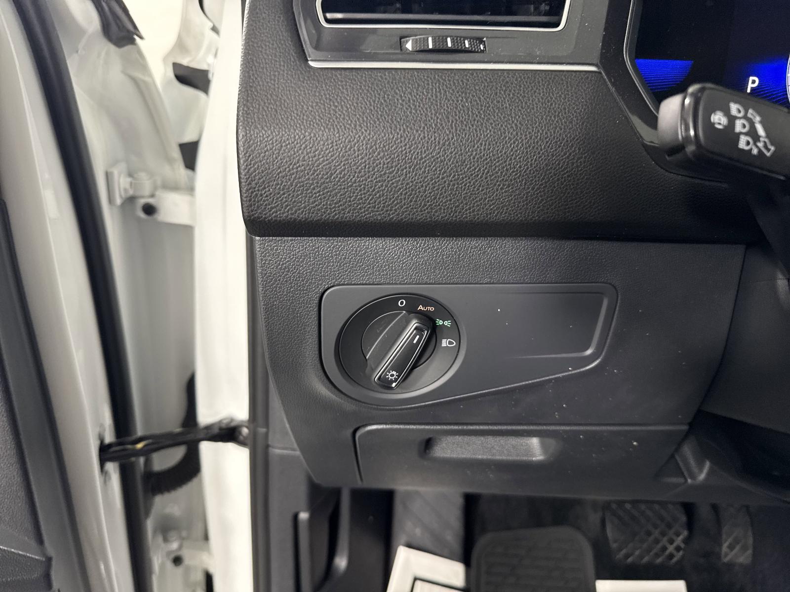2024 Volkswagen Tiguan Vehicle Photo in Georgetown, TX 78626