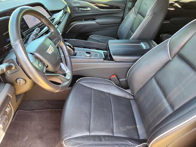 2021 Cadillac Escalade Vehicle Photo in DENTON, TX 76210-9321