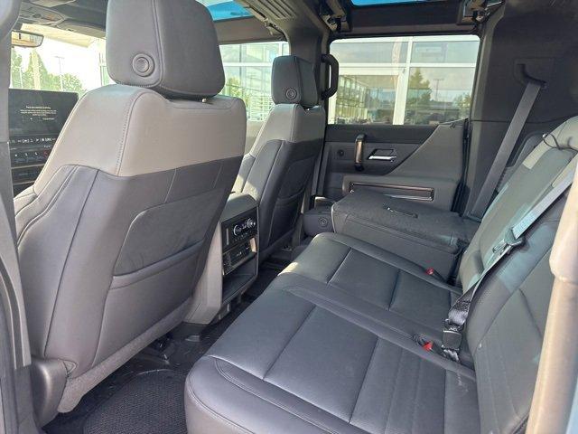 2024 GMC HUMMER EV SUV Vehicle Photo in BENTONVILLE, AR 72712-4322